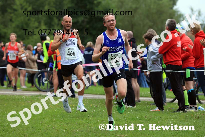 Senior men, 2024 Sunderland Harriers 5k, Silksworth, Sunderland.  Photo: David T. Hewitson/Sports for All Pics